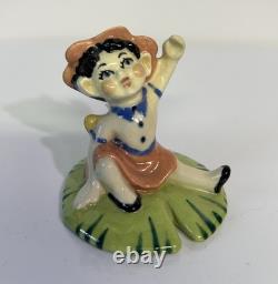Rare Vintage Ceramic Arts Studio Madison WI Pixie Trinket Dish & 4 Figurine Set