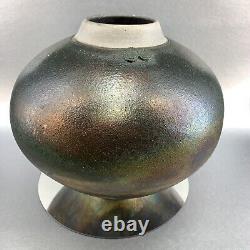 Robin Righton Canada 10 Raku Art Pottery Vase Green Hand Made Studio Vintage