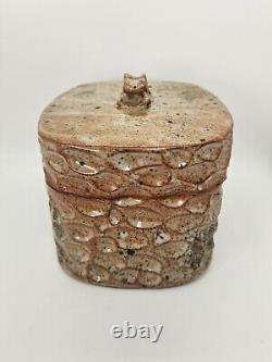 Shino Glaze Lidded Jar, Thumbprint, Signed, Art Pottery, Stunning Design