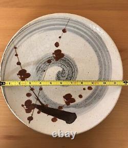 Studio Art crackle pottery Kohiki stoneware platter. 12 diam. Japanese