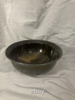Studio Pottery Bowl Made By Artist Beate Larsen with Mottled Glaze