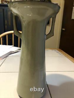 Tommy Kakinuma TK Studio Art Pottery Art Deco Style 9 1/2 Fluted Top Vase