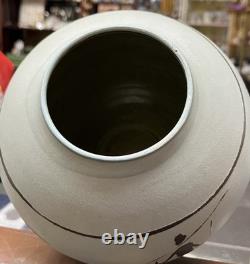 VINTAGE ABSTRACT FIGURES MID CENTURY SIGNED STUDIO POTTERY VASE BY YIRI Yuri