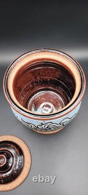 VINTAGE MID CENTURY STUDIO POTTERY JOEL EDWARDS LG POTTERY JAR With LID