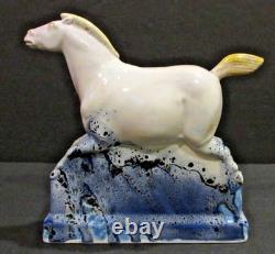 VINTAGE Tony Bennett Handmade Independent Studio Art Pottery Horse Sculpture UK