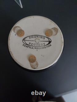 VTG Bruning Studio Pottery Seattle Large Wheel Thrown Vance BLACK BLUE PINK 11
