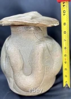 VTG Ceramic Crock/Urn/Lidded Pot Brutalist Crude Molded Sculptural Studio Art