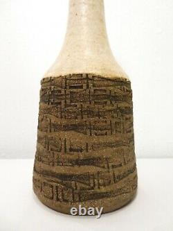 VTG Mid Century SIGNED W. DAVIS STUDIO POTTERY CERAMIC ART VASE Bottle SGRAFFITO