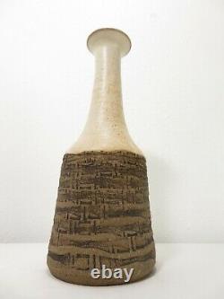 VTG Mid Century SIGNED W. DAVIS STUDIO POTTERY CERAMIC ART VASE Bottle SGRAFFITO