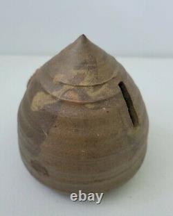 VTG Pottery Studio Art Hand Made Bee Hive Coin Bank Stoneware Signed Archie