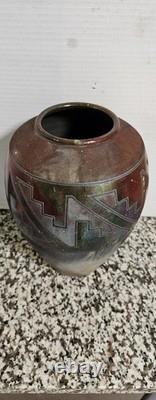 VTG R Kevin Kelly Signed Studio Art Vase Excellent VTG Condition No Chips