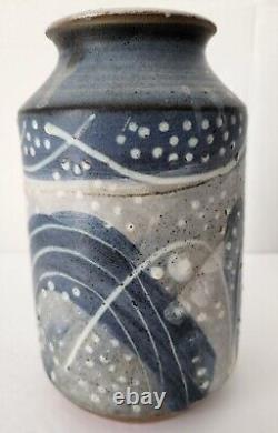 VTG Rare Mid Century Charles Counts Blue & White Design Studio Pottery Vase 8