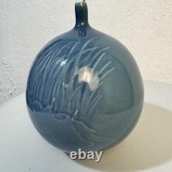 VTG Reid Osaki Stoneware Studio Pottery Light Blue Reed Vase Weed Pot 7 Signed