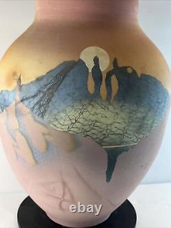 VTG Tom Krueger, Settlement Clay Studio, one-of-a-kind Large pottery vase 14.5