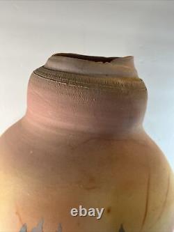 VTG Tom Krueger, Settlement Clay Studio, one-of-a-kind Large pottery vase 14.5