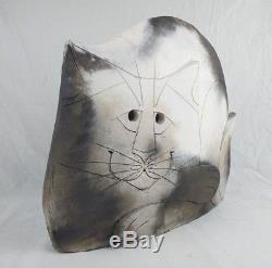 Vintage 1982 MARY GATES DEWEY Signed CAT SCULPTURE Studio Art Pottery Ceramic