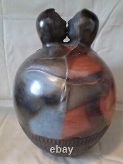 Vintage 1994 Polo Ramirez Kissing Couple Studio Art Pottery Sculpture MCM Peru