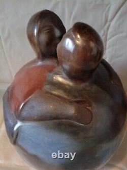 Vintage 1994 Polo Ramirez Kissing Couple Studio Art Pottery Sculpture MCM Peru