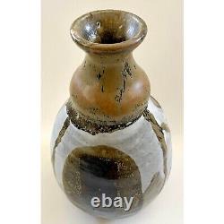 Vintage 5.5W × 9H Studio Pottery Vase by Pottery Cmb