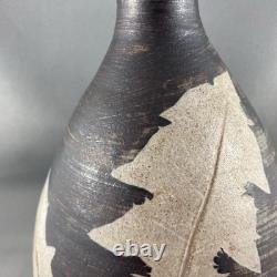 Vintage Canadian Pottery Vase, Sgraffito Leaves, 8.5 H, Vancouver Island
