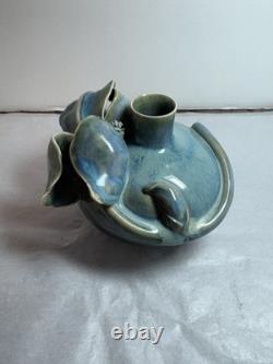 Vintage Gary Eagan Signed Studio Pottery- Floral Design