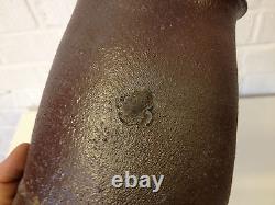 Vintage Jane Reuter Hitzeman Signed Studio Pottery Vase w Line / Face Decoration
