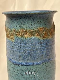 Vintage MCM Signed Sinclair Ashley Aqua Blue Art Pottery Vase 1974 11