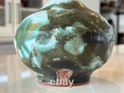 Vintage Makoto Yabe Signed Studio Art Green & White Glazed Ceramic Pottery Vase