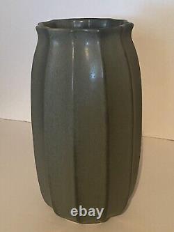 Vintage Marni Turkel Mid Century Modern Studio Pottery Vase Grey-Green Fluted