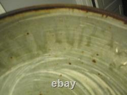 Vintage Mid Century Modern Bowl Studio Art Pottery 8-1/4 Bowl Chop Mark Signed