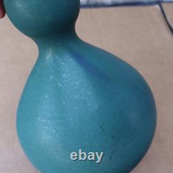 Vintage Mid-Century Modern Flower Vase Green Pottery Art Studio Signed 13 Vintage Mid-Century Modern Flower Vase Green Pottery Art Studio Signed 13