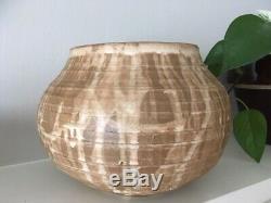 Vintage Mid Century Modern Hand Made signed Studio Pottery Planter/Large Planter