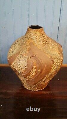 Vintage Mid Century Modern Studio Art Pottery Vase