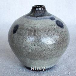 Vintage Mid Century Modern Studio Pottery Bud Vase Paul Volckening Signed 4