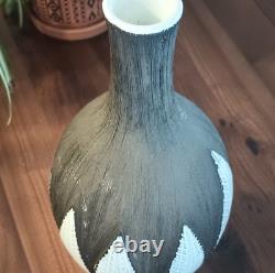 Vintage Mid Century Modern Studio Pottery Vase Signed Anna Lisa Thomson Sweden