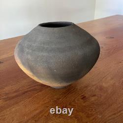 Vintage Modern Raku Art Studio Pottery Boyd 1998 Iridescent Black Vase 7 Tall
