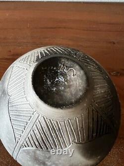 Vintage Nancee Meeker Pottery Raku Pit Fired Hand Carved Bowl