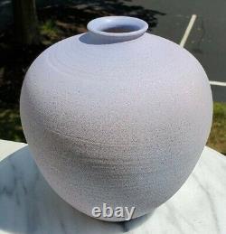 Vintage Norman Bacon Woodstock New York Lavender Raku Studio Pottery Vase 1984