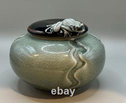 Vintage RARE Jan Wax Studio Pottery Frog On The Lid Celadon Crackle-Glazed Jar
