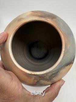 Vintage Signed Earth Tone Art Studio Pottery Vase Urn 10