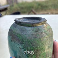 Vintage Signed LG /CG Studio Art Pottery Green Glaze Bulbous Vase 7 Flared Rim