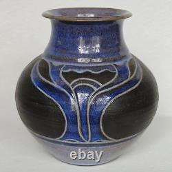 Vintage Signed Larry Allen 1989 Art Nouveau Style Studio Pottery Vase 7.75