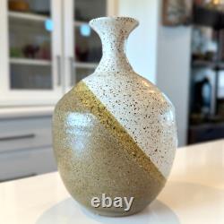Vintage Signed Studio Art Handmade Stoneware Earthenware Pottery Vase 7.5