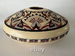 Vintage Southwestern Pottery Vase Vessel 5x10 PL-8010 T Feathers & Scrolls