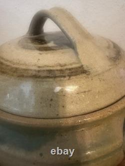 Vintage Studio Art Glazed Pottery Casserole Pot Bowl w Lid 10