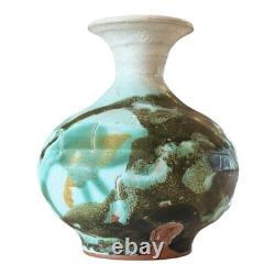 Vintage Studio Art Green & White Glazed Ceramic Pottery Vase (Makoto Yabe)