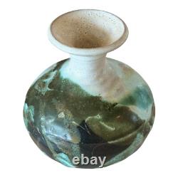 Vintage Studio Art Green & White Glazed Ceramic Pottery Vase (Makoto Yabe)