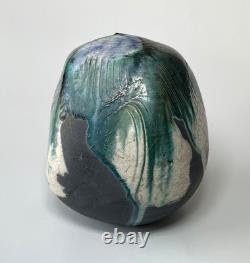 Vintage Studio Art Pottery Modernist Closed Form Vessel Toshiko Takaezu Style