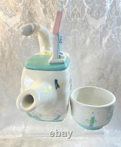 Vintage Studio Ceramic Art Pottery Quirky HOUSE & DOG Design TEAPOT Tea Cup Set