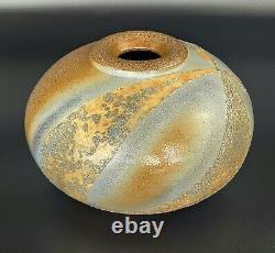 Vintage Studio Pottery Vase Beautiful Shape & Color Signed Thiel 84